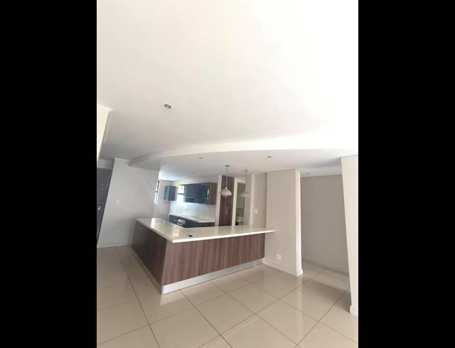 2 BEDROOM PROPERTY TO RENT IN MENLO PARK